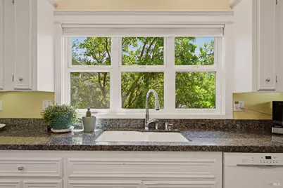 530 Westgate Drive, Napa, CA 94558 - Photo 38