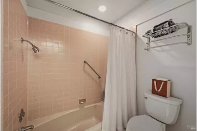 530 Westgate Drive, Napa, CA 94558 - Photo 54