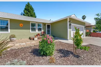 950 Emily Avenue, Rohnert Park, CA 94928 - Photo 4