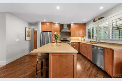 950 Emily Avenue, Rohnert Park, CA 94928 - Photo 16