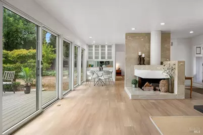 584 Midway Boulevard, Novato, CA 94947 - Photo 14