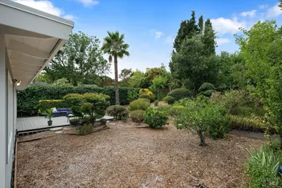 584 Midway Boulevard, Novato, CA 94947 - Photo 32