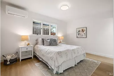 584 Midway Boulevard, Novato, CA 94947 - Photo 20