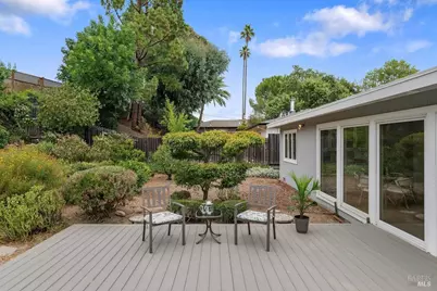 584 Midway Boulevard, Novato, CA 94947 - Photo 12