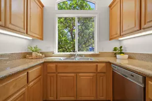19 Cherry Hill Ln, Novato, CA 94945 - Photo 14