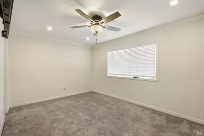 525 Albert Way, Petaluma, CA 94954 - Photo 24