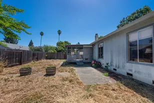 1551 W 3rd St, Santa Rosa, CA 95401 - Photo 24