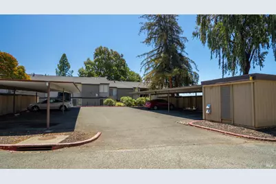 355 Parkview Terrace #L12, Vallejo, CA 94589 - Photo 10