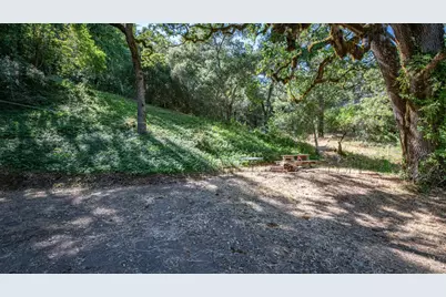 8868 Mill Creek Road, Healdsburg, CA 95448 - Photo 4
