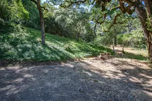 8868 Mill Creek Rd, Healdsburg, CA 95448 - Photo 4