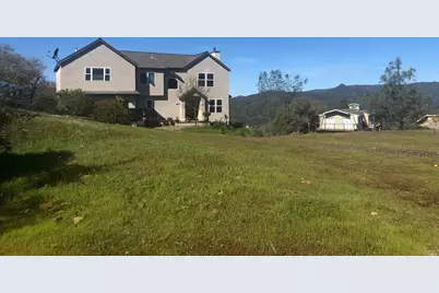 1018 Westridge Drive, Napa, CA 94558 - Photo 8