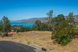 1018 Westridge Dr, Napa, CA 94558 - Photo 1