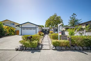 261 Redwood Cir, Petaluma, CA 94954 - Photo 2
