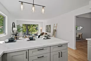 261 Redwood Cir, Petaluma, CA 94954 - Photo 18