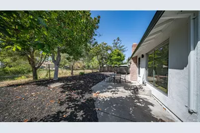 261 Redwood Circle, Petaluma, CA 94954 - Photo 32