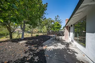 261 Redwood Cir, Petaluma, CA 94954 - Photo 32