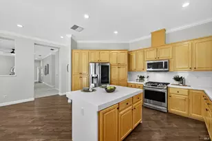 349 Boardwalk Ct, Vacaville, CA 95687 - Photo 36