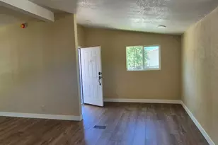 28 Donna Dr, Santa Rosa, CA 95403 - Photo 14