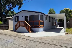 28 Donna Dr, Santa Rosa, CA 95403 - Photo 2