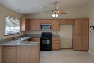 654 Houston Ct, Vacaville, CA 95687 - Photo 12