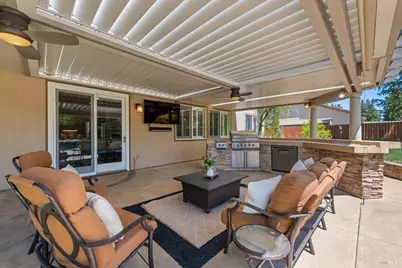 907 Dunerose Court, Vacaville, CA 95687 - Photo 82