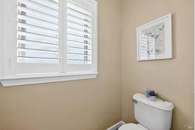 907 Dunerose Court, Vacaville, CA 95687 - Photo 58