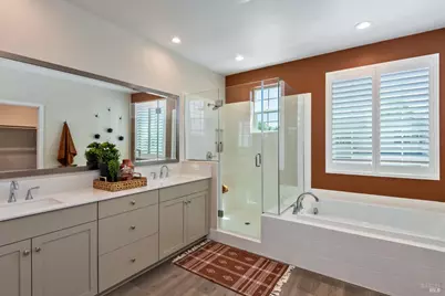 2523 Courtney Avenue, Santa Rosa, CA 95403 - Photo 4