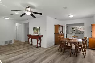 1355 MacDonald Ct, Dixon, CA 95620 - Photo 8