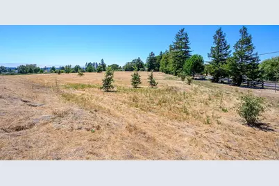 5390 Hall Road, Santa Rosa, CA 95401 - Photo 6