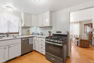 569 Redwood Ave, Ukiah, CA 95482 - Photo 6
