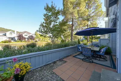 64 Mariners Circle, San Rafael, CA 94903 - Photo 32