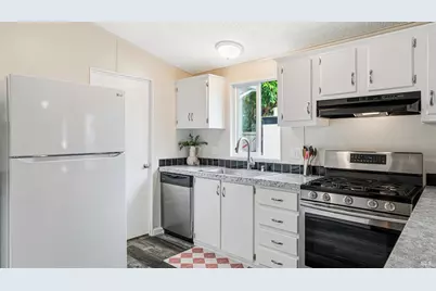 187 W Rancho Verde Circle, Rohnert Park, CA 94928 - Photo 14