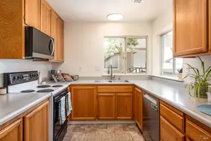 1861 Rhianna St, Santa Rosa, CA 95401 - Photo 12
