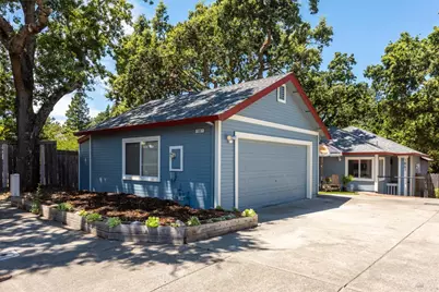 1861 Rhianna Street, Santa Rosa, CA 95401 - Photo 2