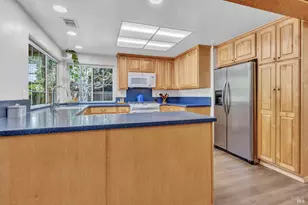 166 Carmel Ct, Vacaville, CA 95688 - Photo 16