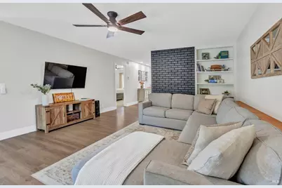 166 Carmel Court, Vacaville, CA 95688 - Photo 8