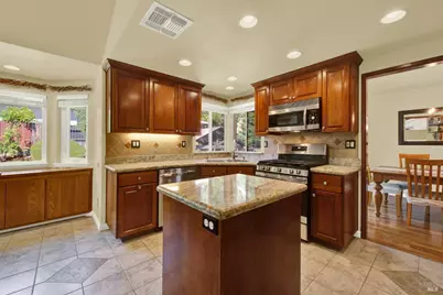 212 Wrentham Drive, Vacaville, CA 95688 - Photo 26