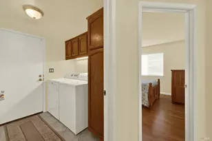 212 Wrentham Dr, Vacaville, CA 95688 - Photo 52