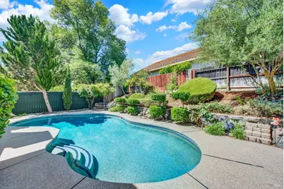 212 Wrentham Drive, Vacaville, CA 95688 - Photo 10