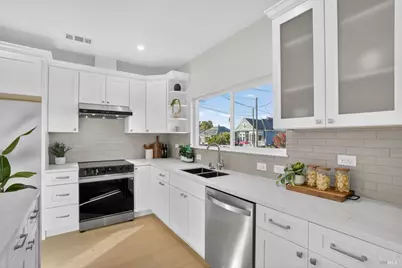 1285 Vine Street, San Jose, CA 95110 - Photo 4