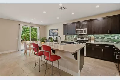 239 Saffron Court, Napa, CA 94559 - Photo 10
