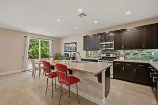239 Saffron Ct, Napa, CA 94559 - Photo 10