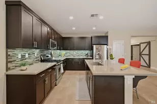 239 Saffron Ct, Napa, CA 94559 - Photo 12