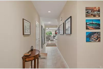 239 Saffron Court, Napa, CA 94559 - Photo 6