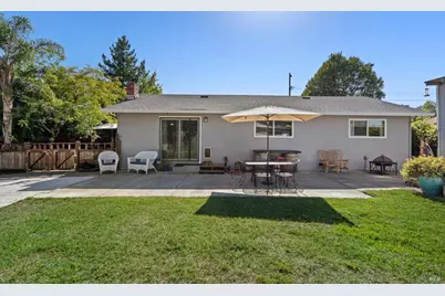1386 McMinn Avenue, Santa Rosa, CA 95407 - Photo 14