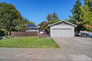 1386 McMinn Ave, Santa Rosa, CA 95407 - Photo 1