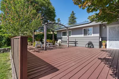 1386 McMinn Avenue, Santa Rosa, CA 95407 - Photo 20