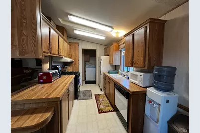 14150 Lakeshore Drive, Clearlake, CA 95422 - Photo 6