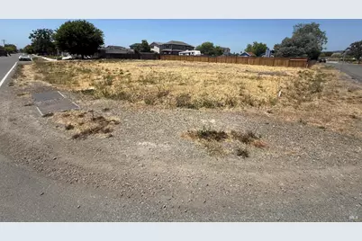 3805 Elwin Lane, Santa Rosa, CA 95403 - Photo 2