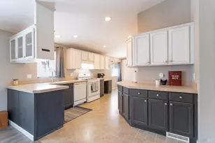 1077 Arroyo Grande Dr, Napa, CA 94558 - Photo 22